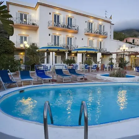 Hotel Riva Del Sole