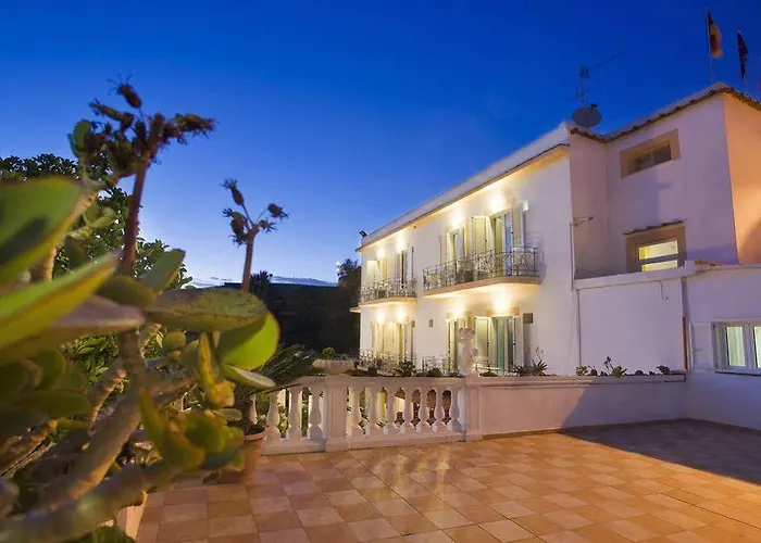 מלון Riva Del Sole 2*